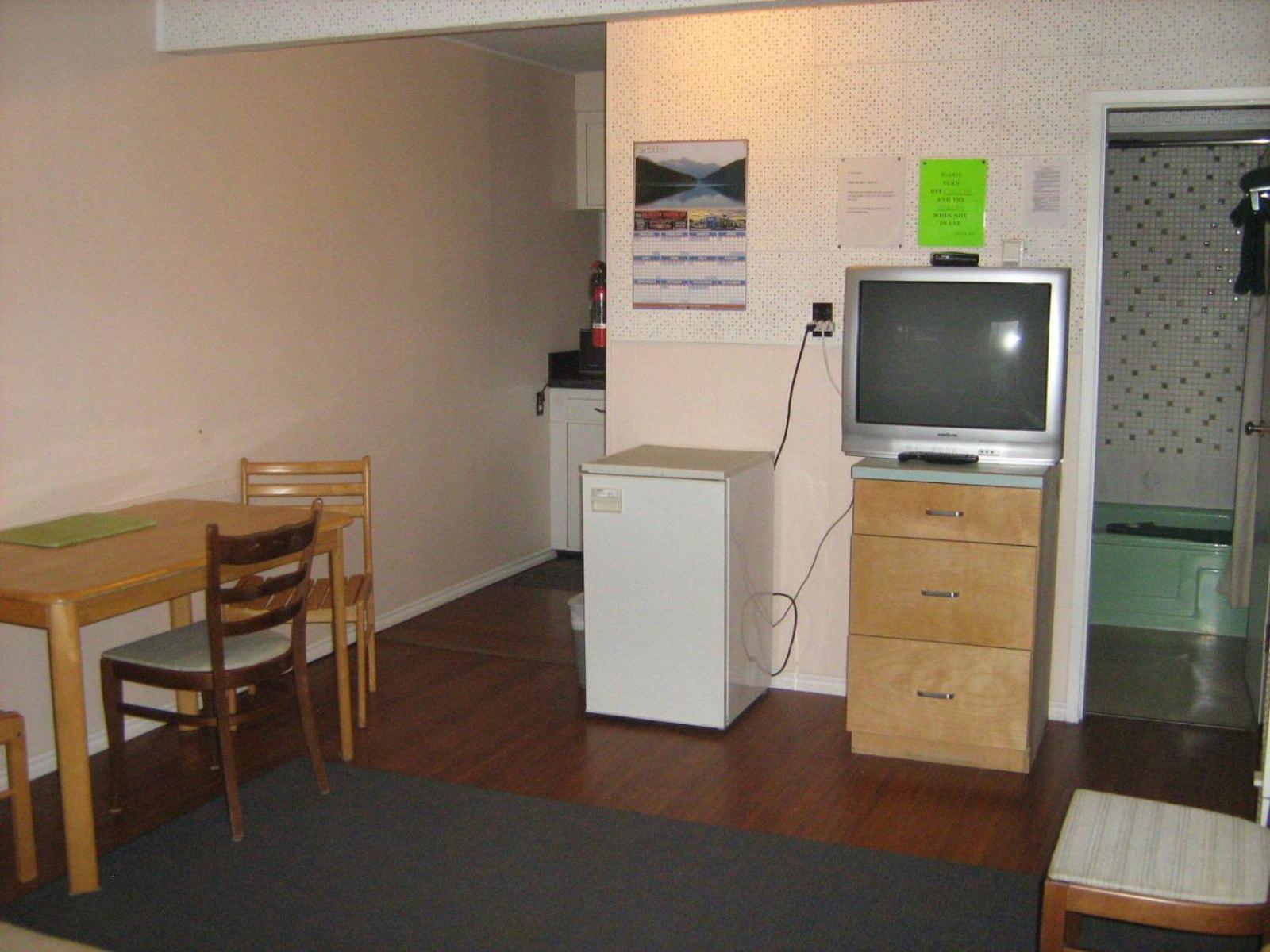 Airport Inn Quesnel Szoba fotó